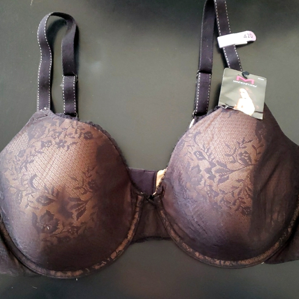 Maidenform brand new bra.  42D